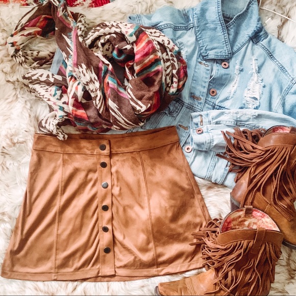 American Eagle Outfitters Dresses & Skirts - American Eagle Snap Front Mini Skirt